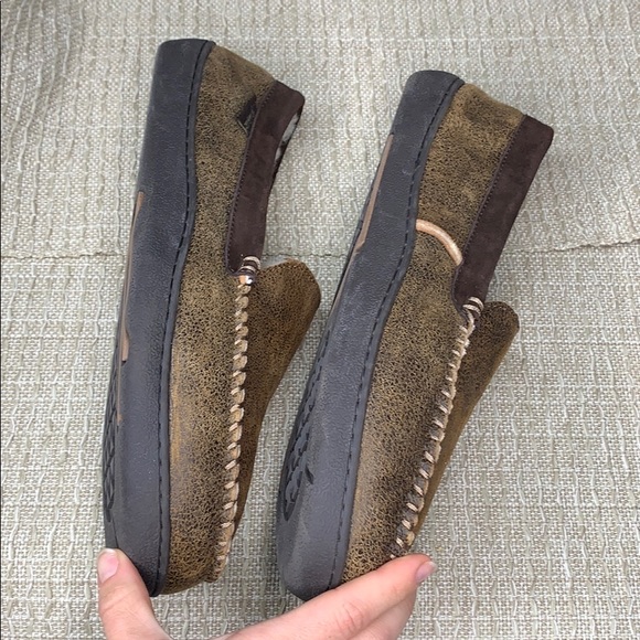 bob timberlake bison slippers